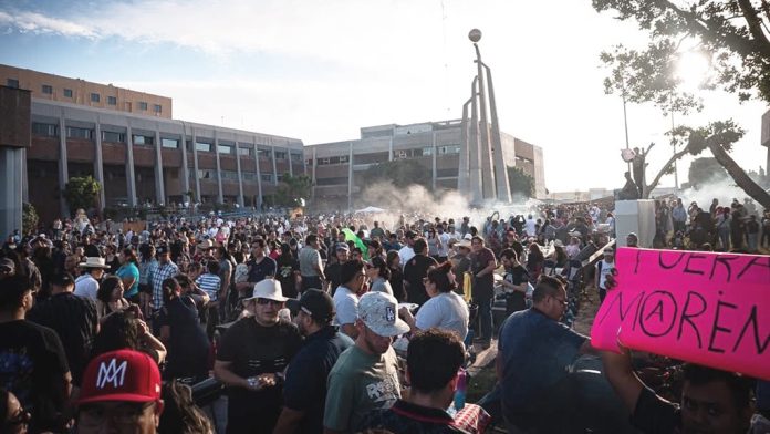 arman-‘carne-asada’-en-bc-para-protestar-contra-la-gobernadora-marina-del-pilar