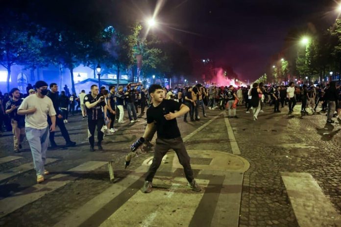 disturbios-en-celebraciones-de-la-victoria-del-psg-en-francia-dejan-dos-muertos